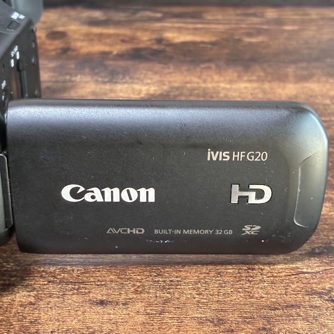 【お年玉価格！】Canon iVIS HF G20　動作確認済　付属品多数