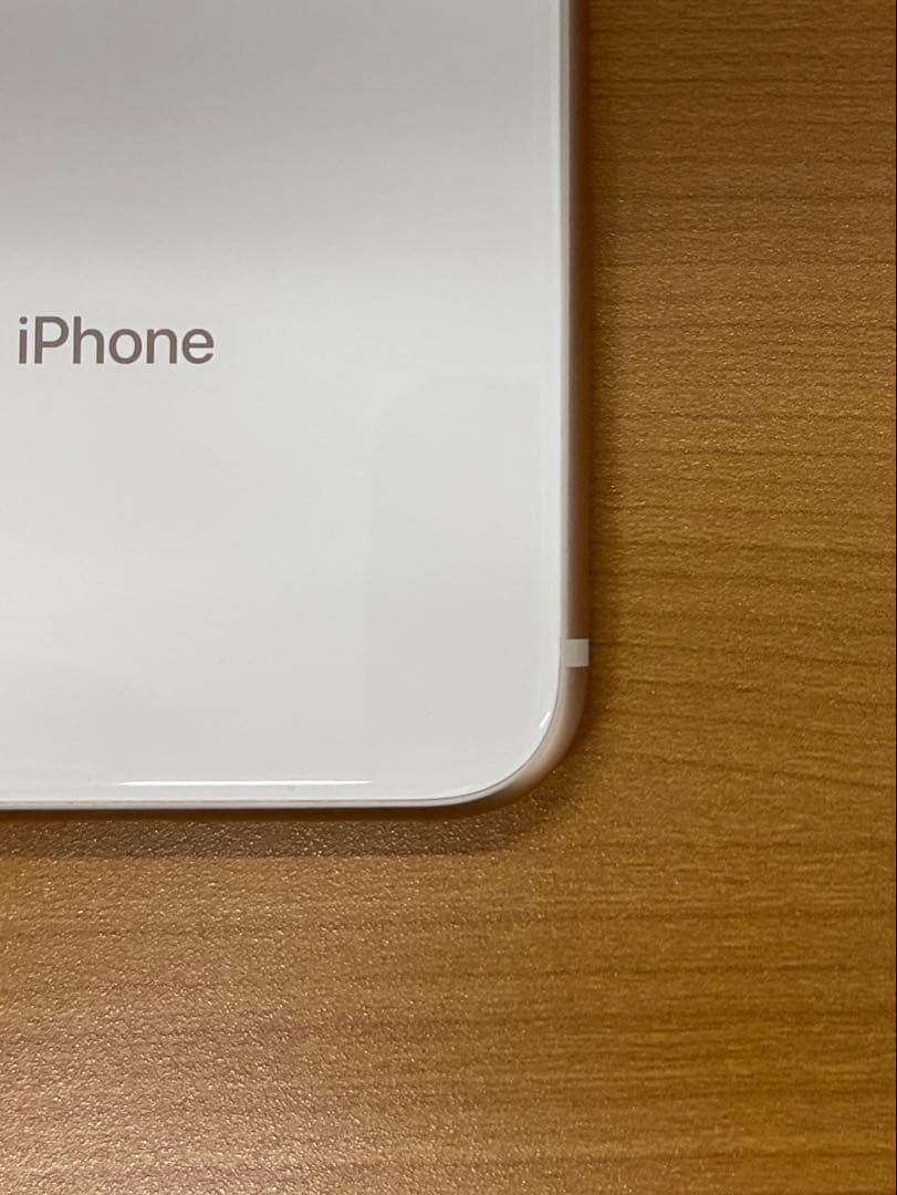 P*h様 動作確認済み iPhone 8 64GB ID M7439