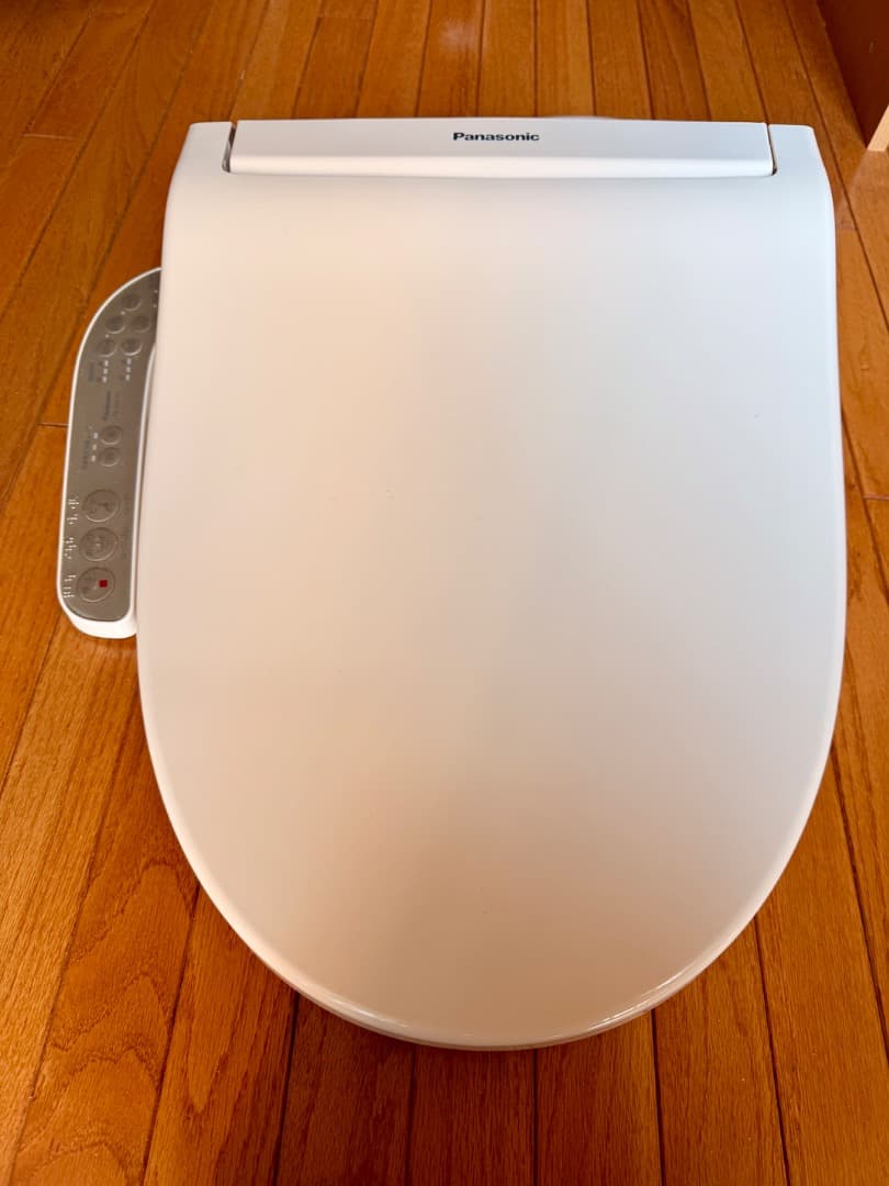 パナソニック温水洗浄便座 ビューティトワレDL-ENX10-CP 2022年製