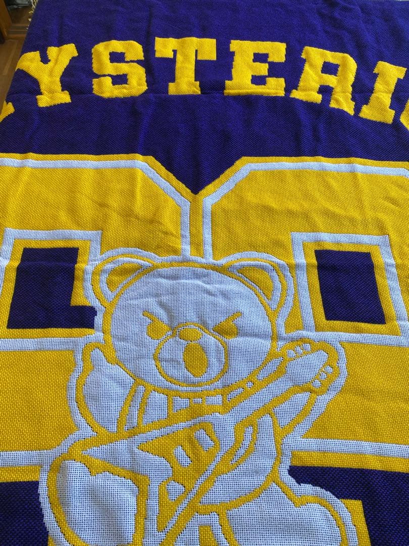 hysteric glamor ファックベアー　ラグマット