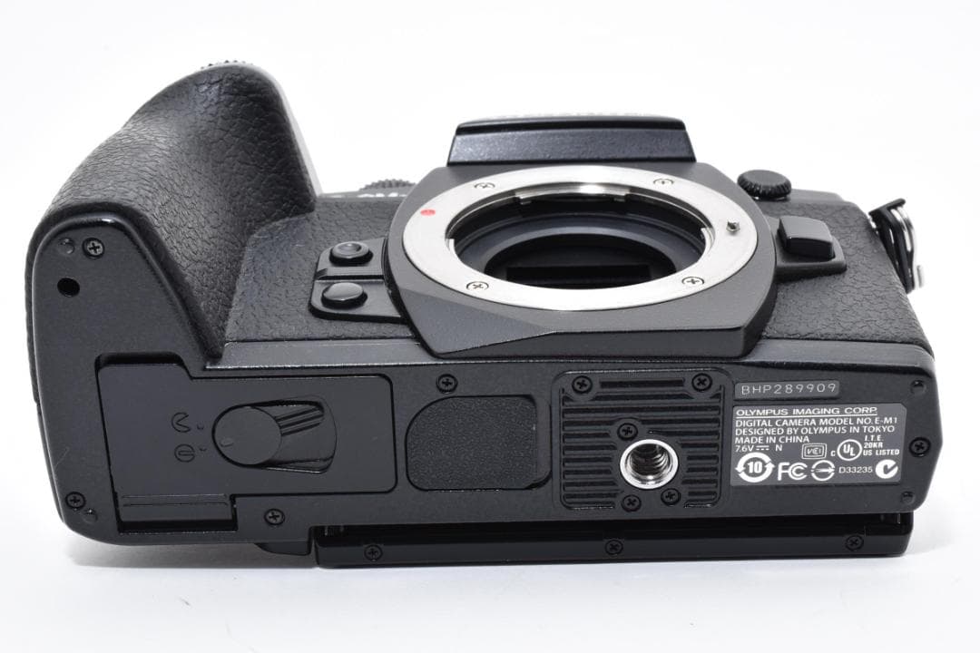 ★極上品★ OLYMPUS OM-D E-M1 オリンパス ミラーレス一眼ボディ