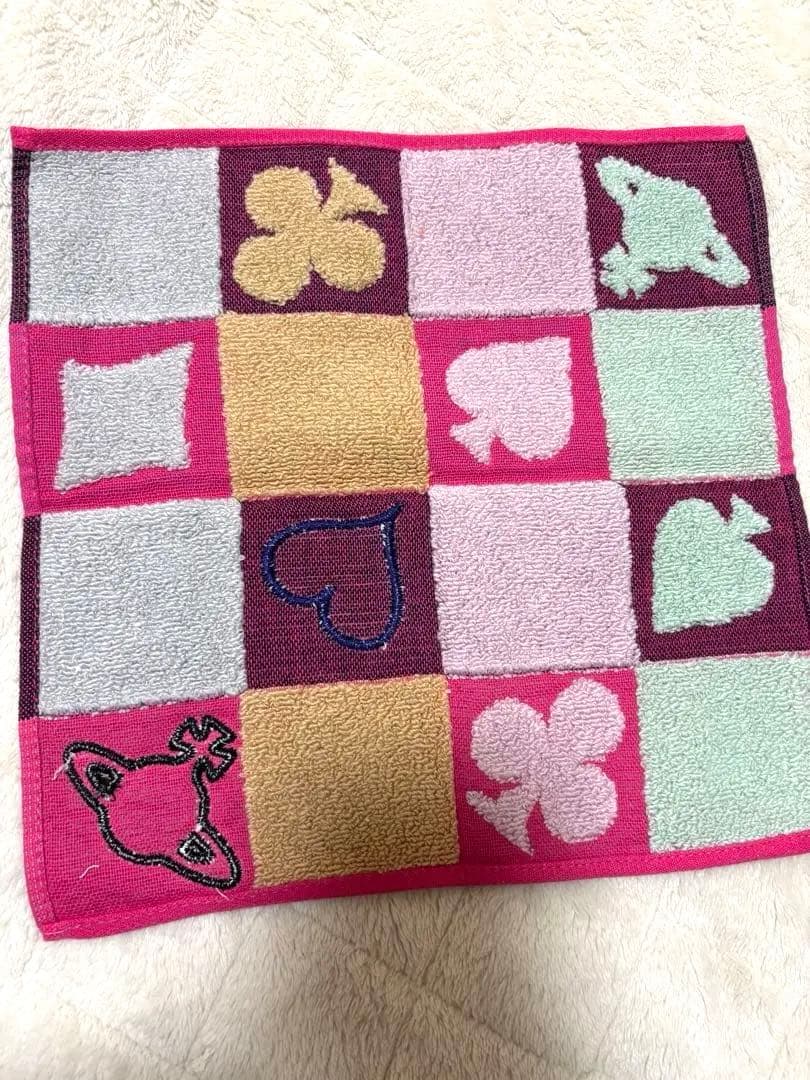 ヴィヴィアンウエストウッド　新品未使用タグなしハンカチ 8セット