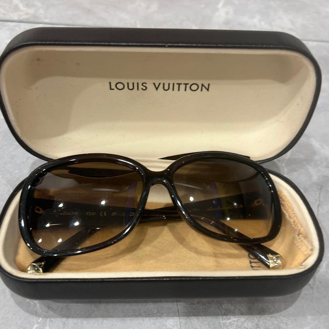 Louis Vuitton オーバーサイズサングラス