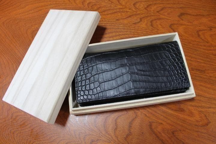 【専用】クロコダイル 財布 長財布 本物 無双 両面クロコ 黒 小銭入れなし