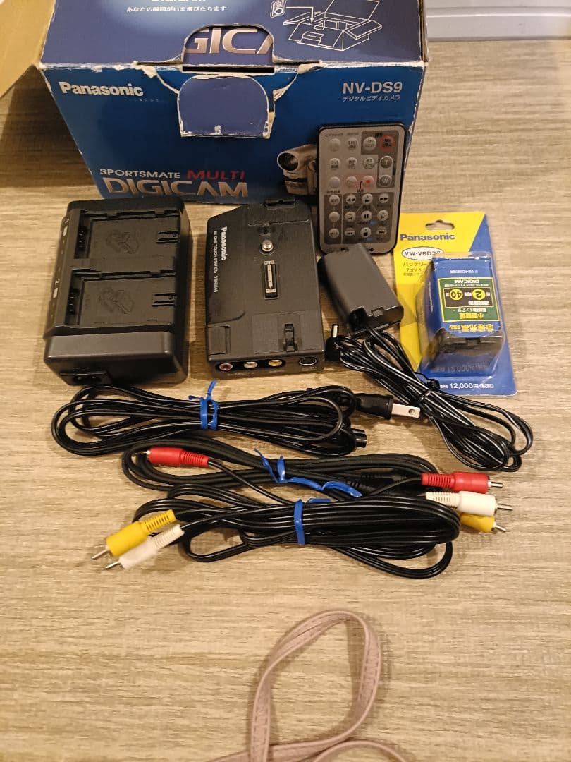 ジャンク ビデオカメラ フィルムカメラ デジカメ付属品