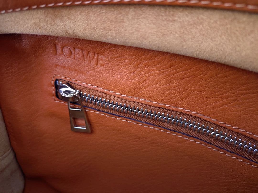 LOEWE ロエベ アマソナ28 ハンドバッグ キャメル