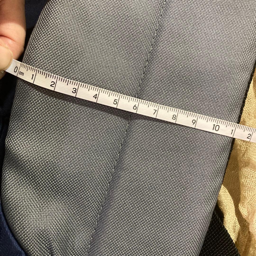 【新品】NIKE ボディバッグ　スリングバッグ　ネイビー