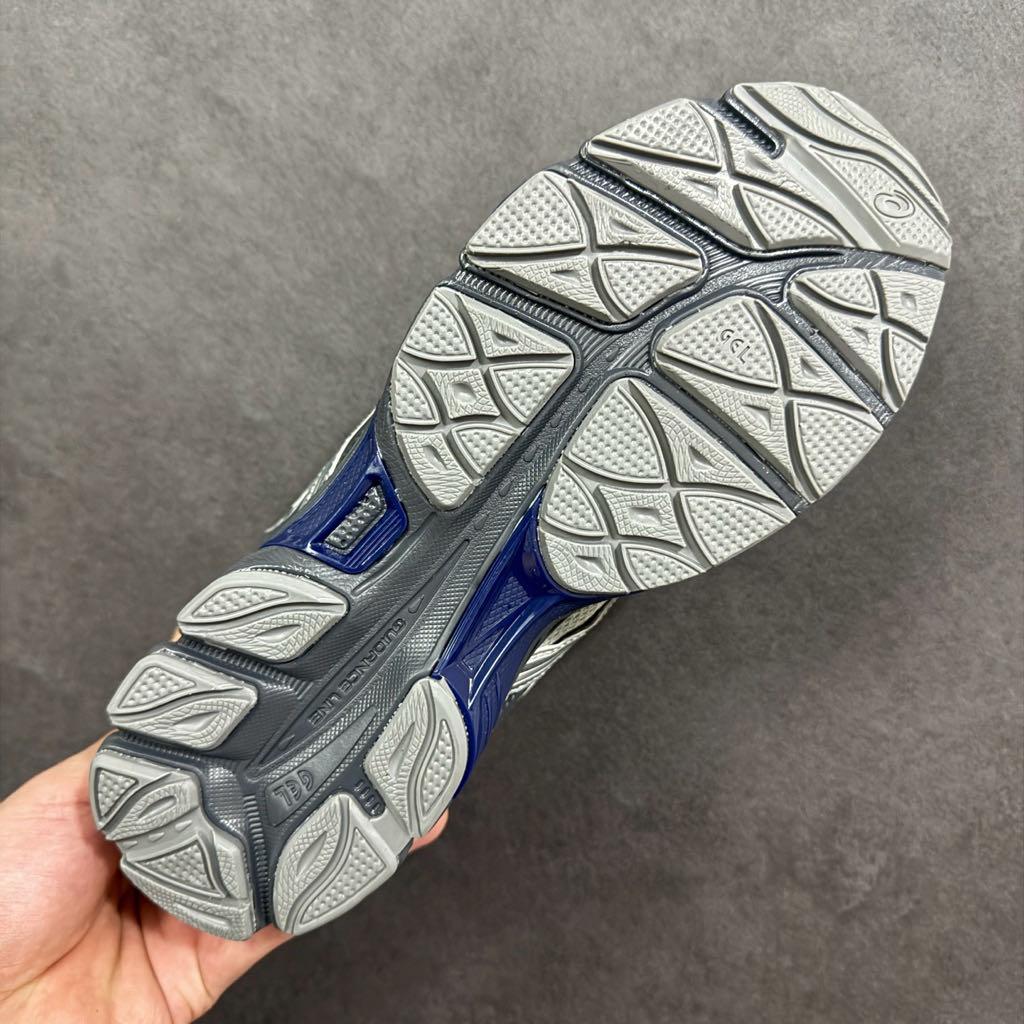 TOGA × Asics Gel-Cumulus 16 TG 27 cm