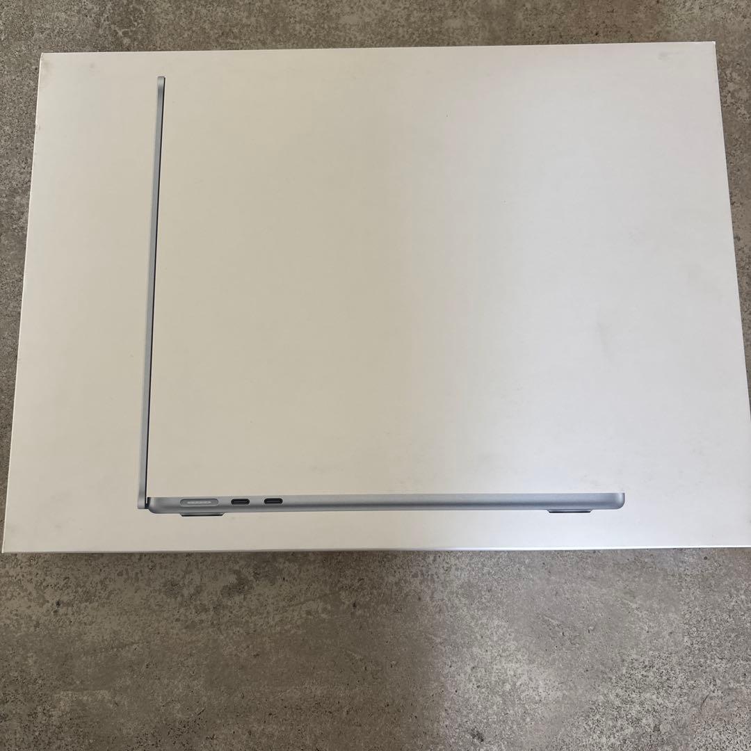 新品未開封品 MacBook Air 13インチ M4 16GB 256GB