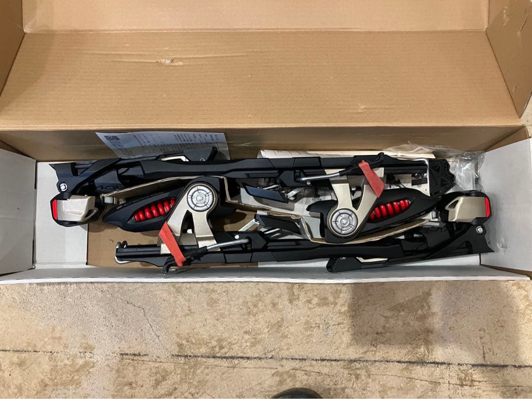 新品未使用品Marker Duke 16 ビンディング 265-320mm