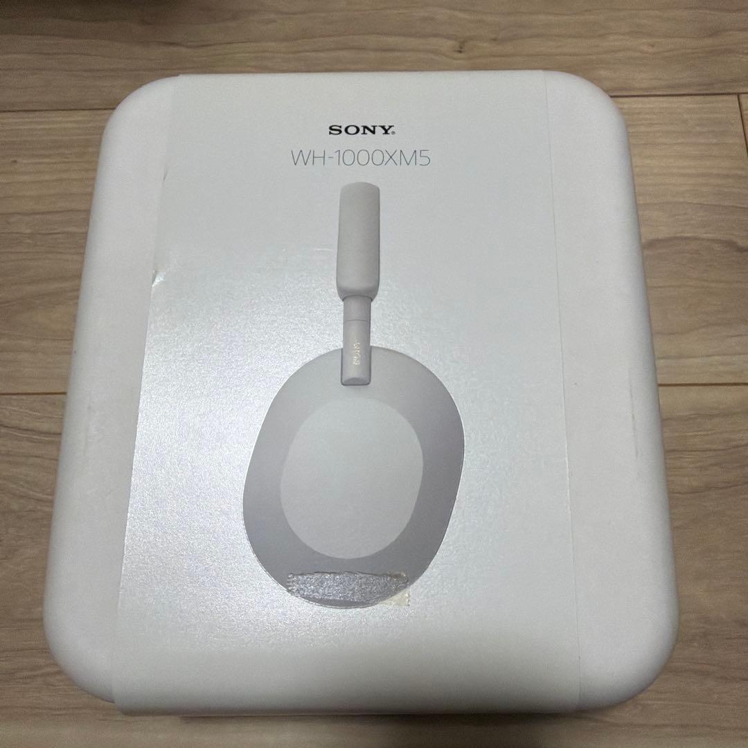 匿名配送　Sony WH1000XM5 シルバー