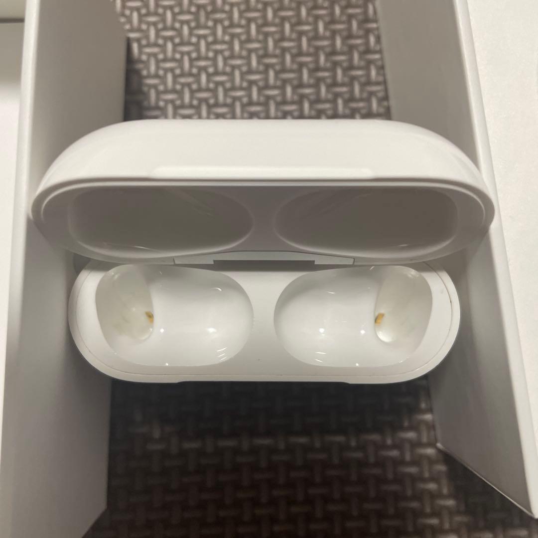 Apple AirPods Pro 本体 （第1世代） 中古 ケース付