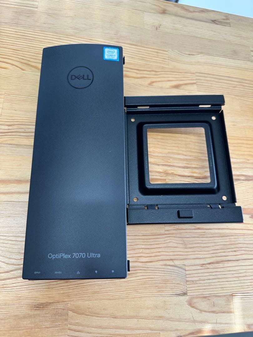 Dell OptiPlex 7070 Ultra 本体