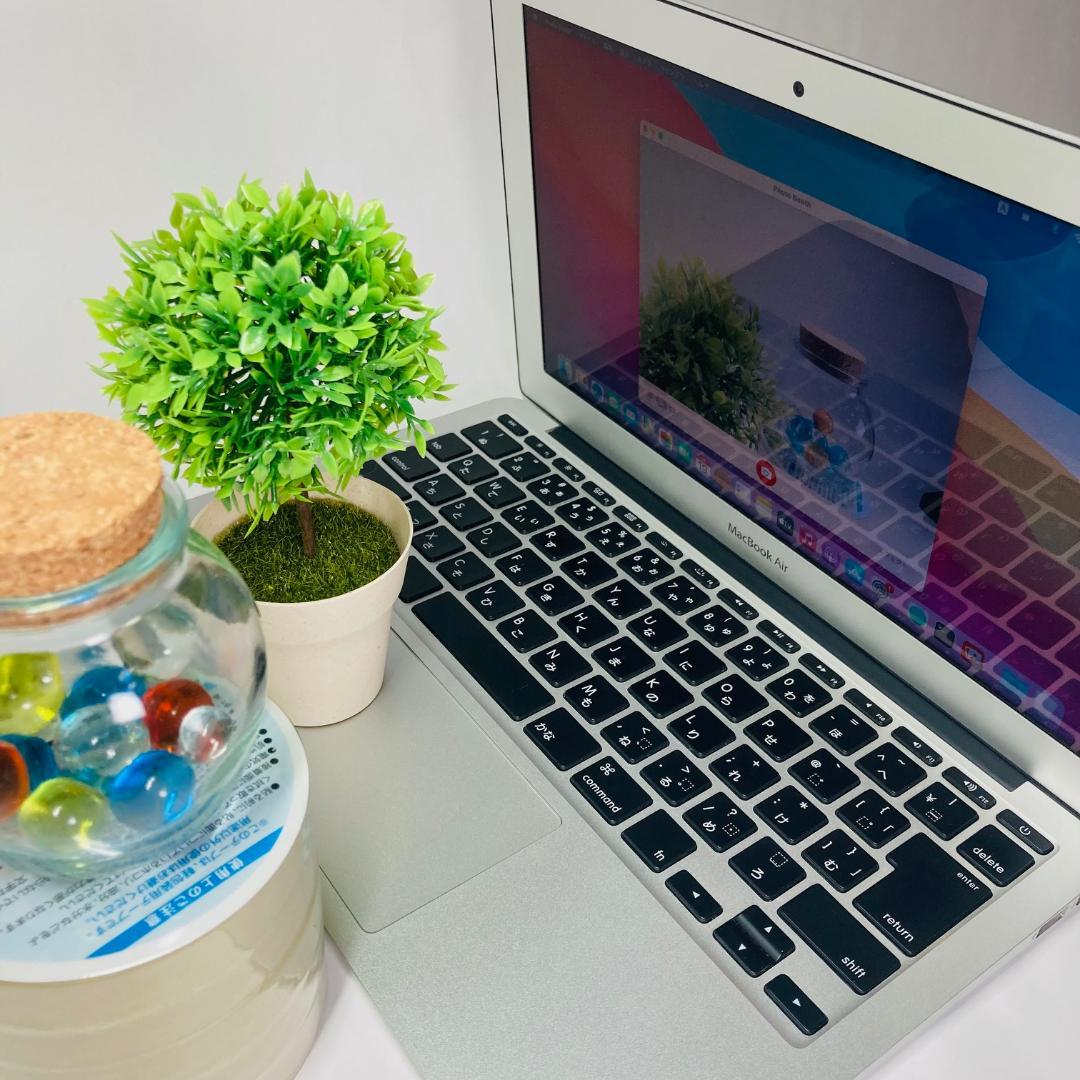 MacBook本体 MacBook Air A1465 i5 4GB SSD256GB