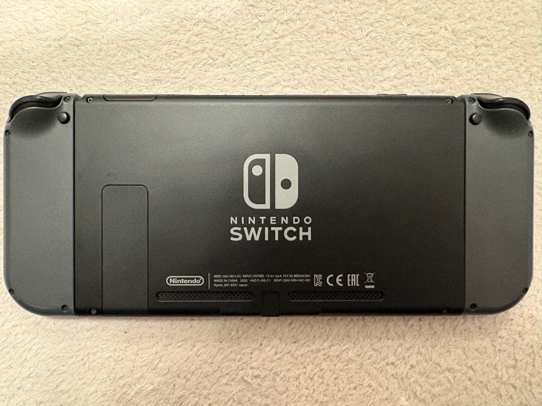 Switch本体グレー JoyConハンドル&コントローラー2つ&スタンド等付属