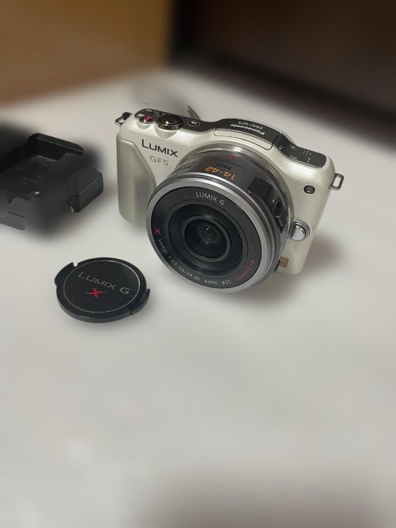 【美品】Panasonic LUMIX DMC-GF5 14-42mmレンズ付き