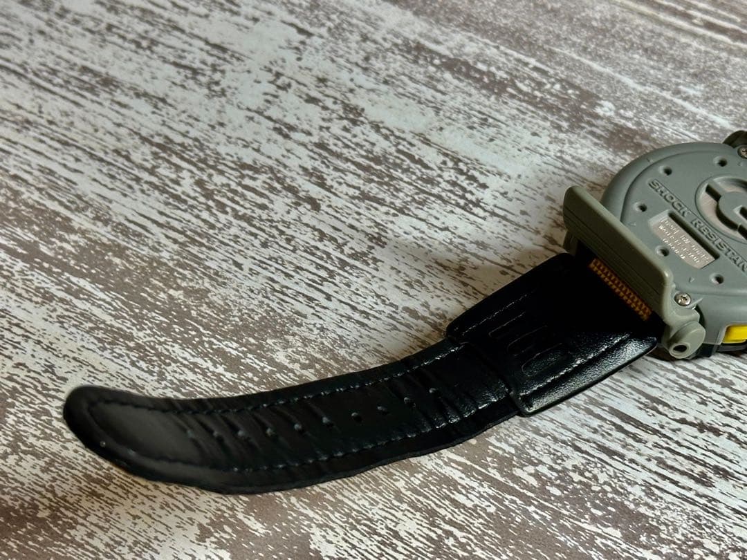 CASIO G-SHOCK DW-002 ピンナップガール　イエロー美品