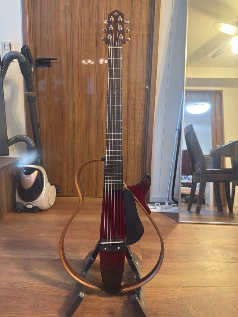 Yamaha SLG200S CRB サイレントギター レッド整備済み