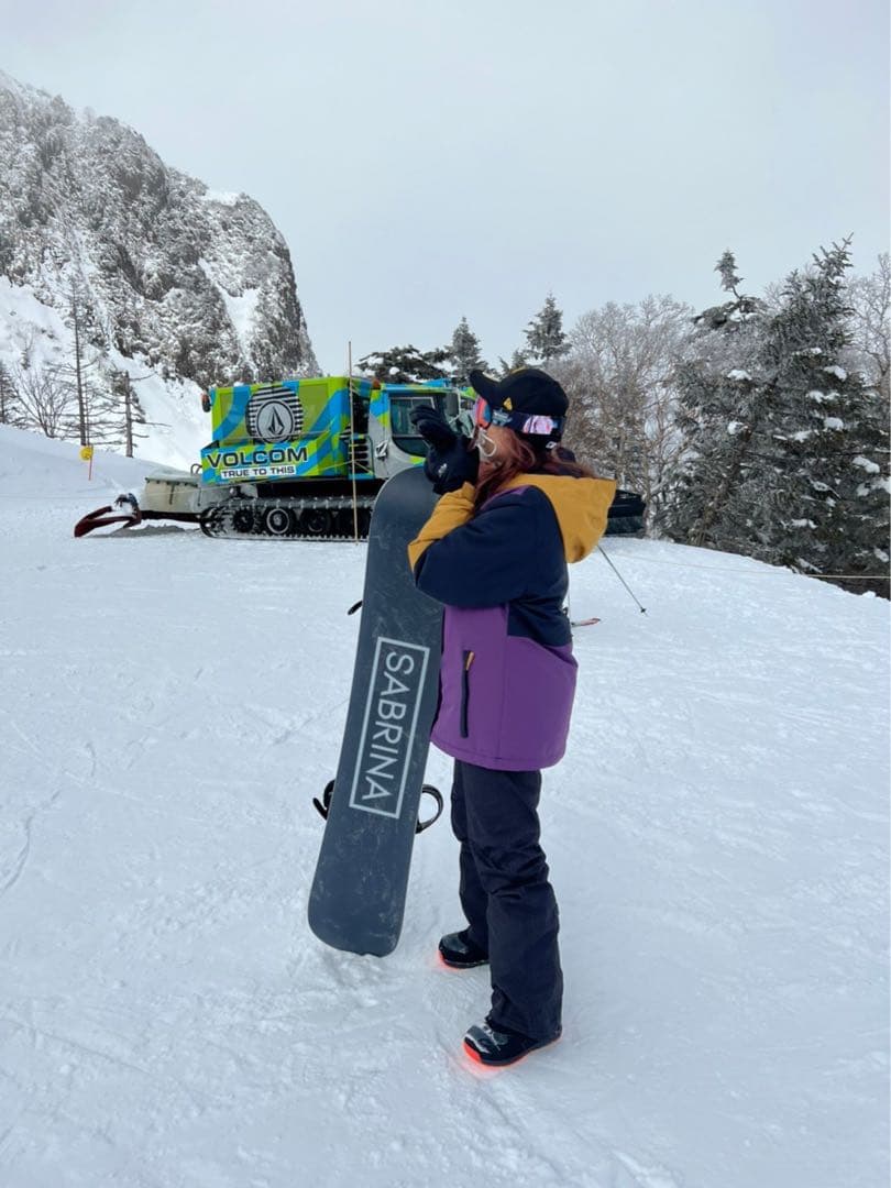 スキー　スノーボードウェア レディース　上下セット