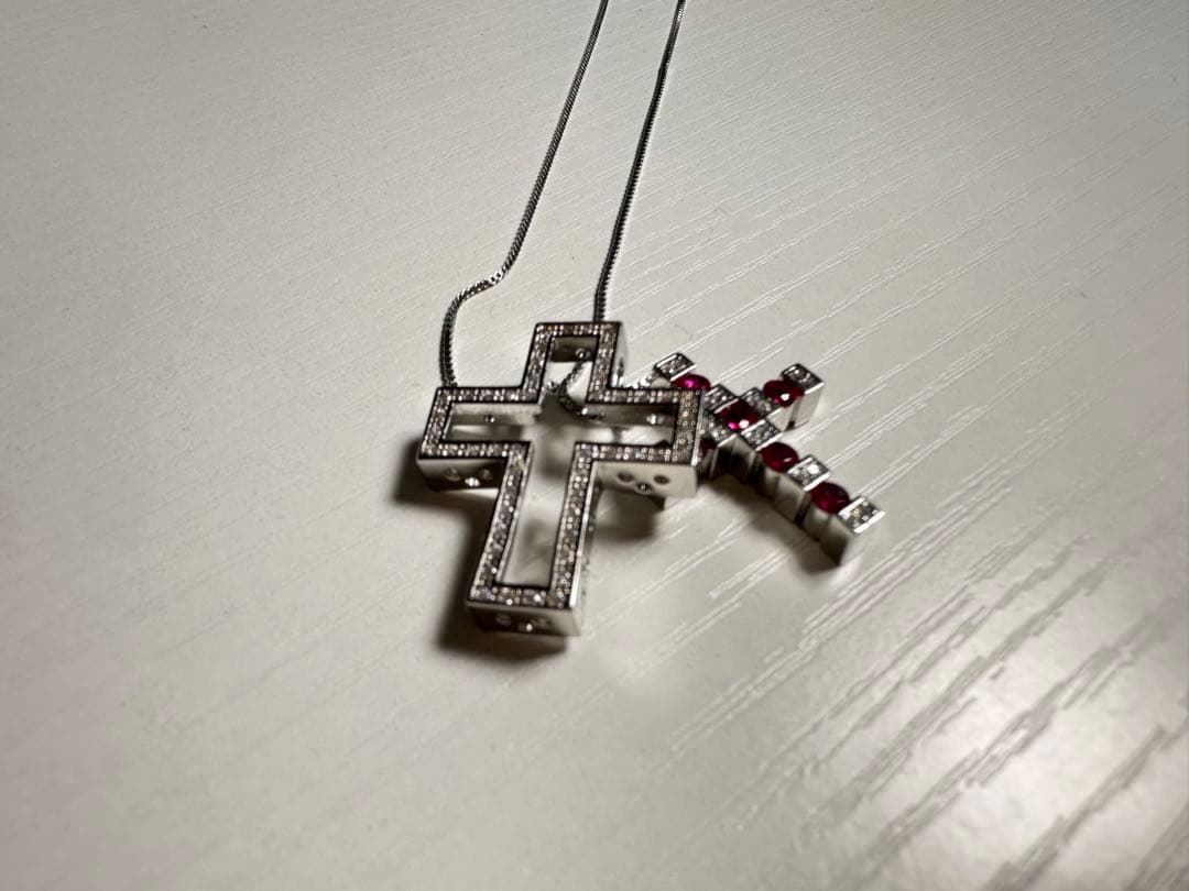 【新品】ダミアーニ似クロスペンダントネックレス シルバー×ピンク