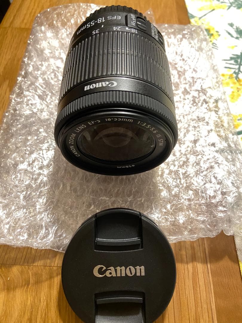 Canon kiss x8i ダブルレンズセット +追加レンズ