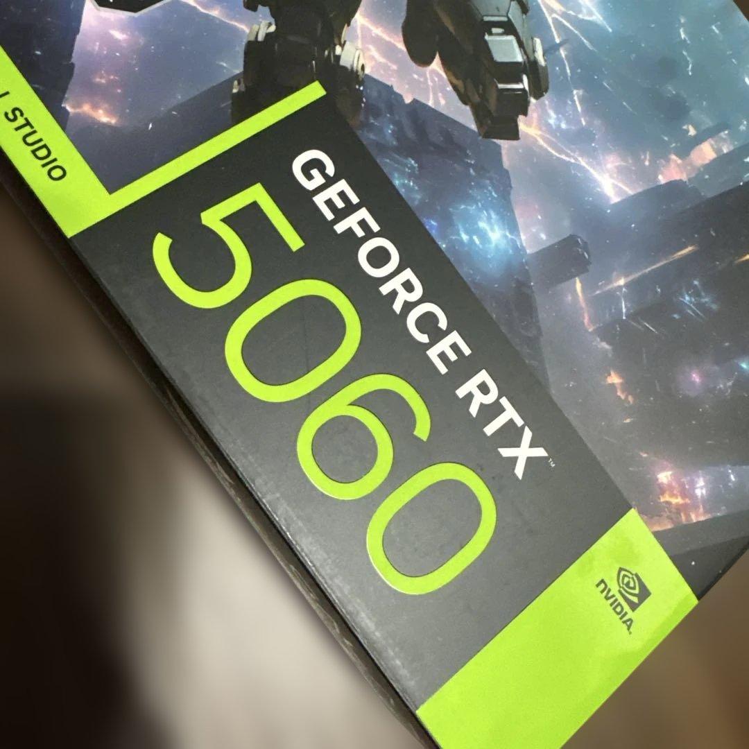 【新品未開封】GeForce RTX 5060 玄人志向 グラフィックボード