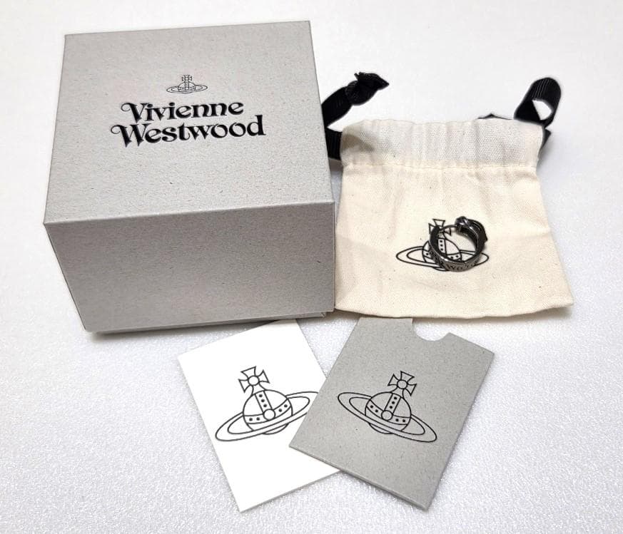 ヴィヴィアンウエストウッド　BOBBY　フープピアス　片耳用　箱付き　41786
