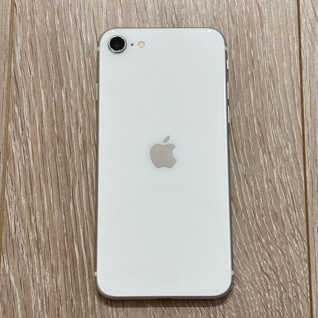 Apple iPhoneSE 本体 第2世代　ホワイト　64GB SIMフリー