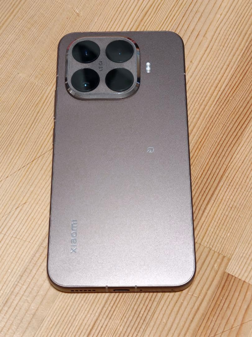 Xiaomi 15T Pro 256GB モカゴールド 美品