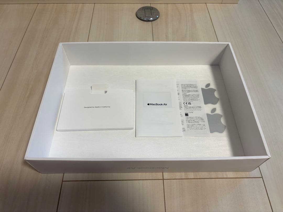 Jun　Apple MacBook Air 13インチ