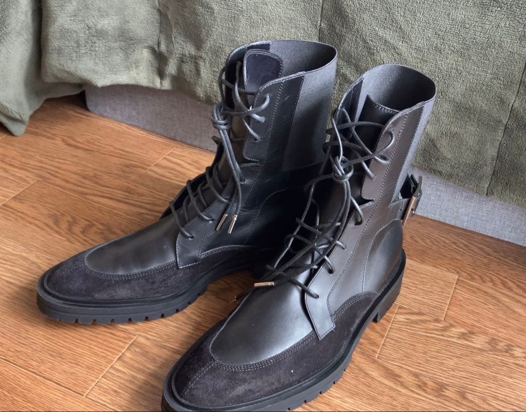 Givenchy レザーレースアップブーツ　EUR40サイズ