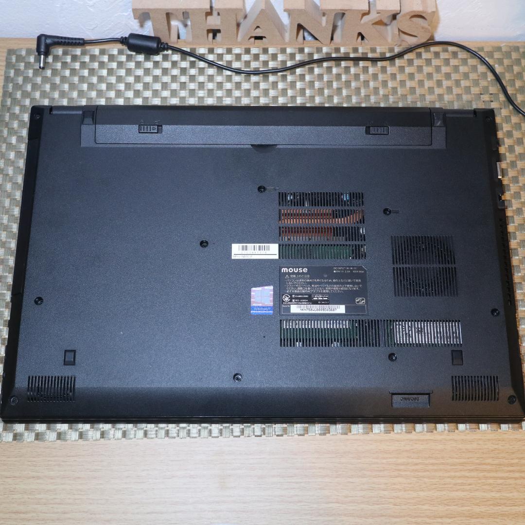 Win11公式対応8世代Corei3/メ8/SSD+HDD/FHD/無線/カメラ