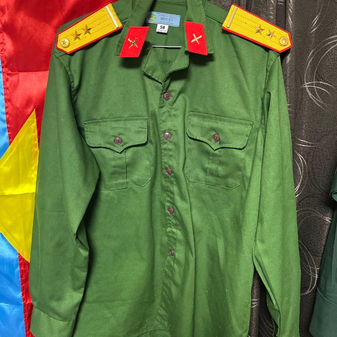 ベトナム人民軍　制服⭐︎長袖