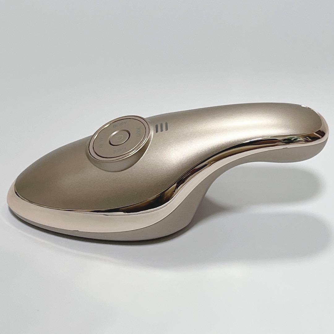 ME ラボン・エクラ ECL-01 IKKOプロデュース 美顔器