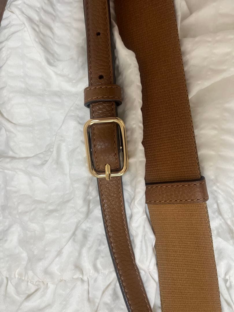 な*ぺ様 ブラウンレザー ハンドバッグ タッセル付き