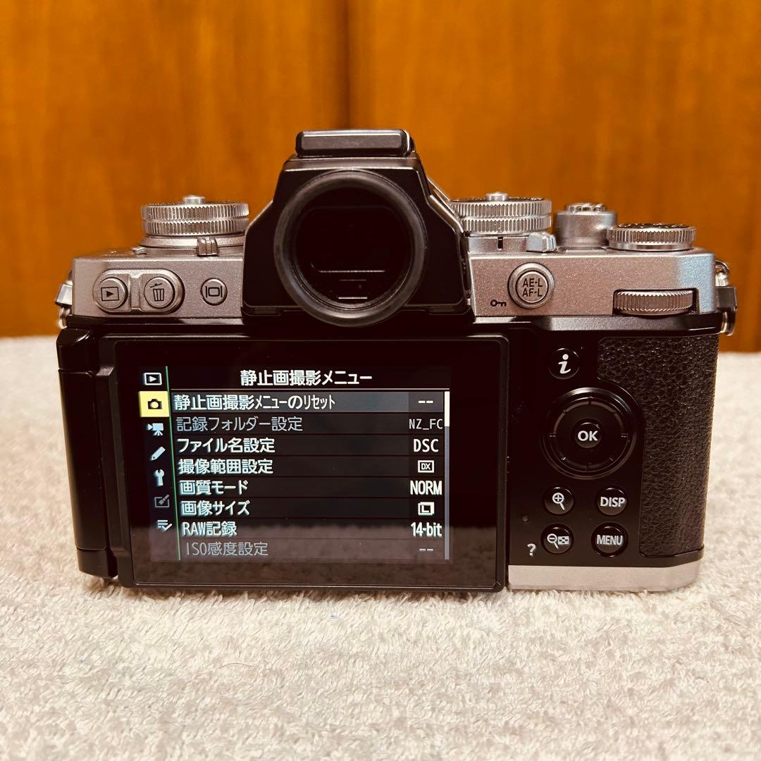 美品 Nikon Zfc NIKKOR Z DX 16-50mm レンズキット