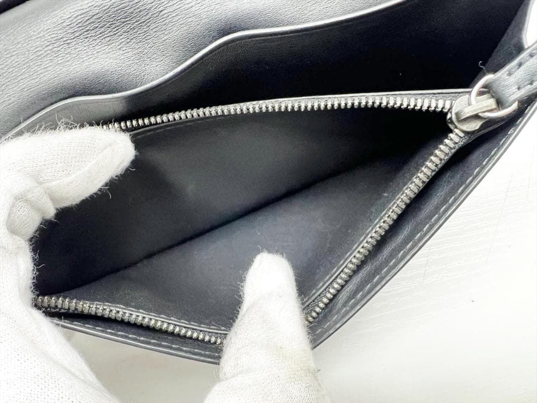 ベルルッティ　サンタル　スクリットレザー　ロングウォレット　二つ折り長財布