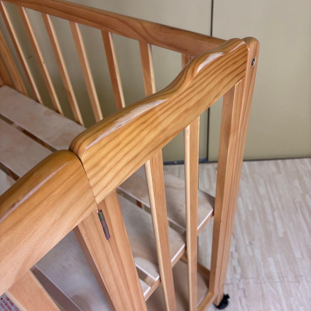 ☆除菌清掃済☆　大和屋　パタン　折りたたみミニベビーベッド　すのこ　ナチュラル