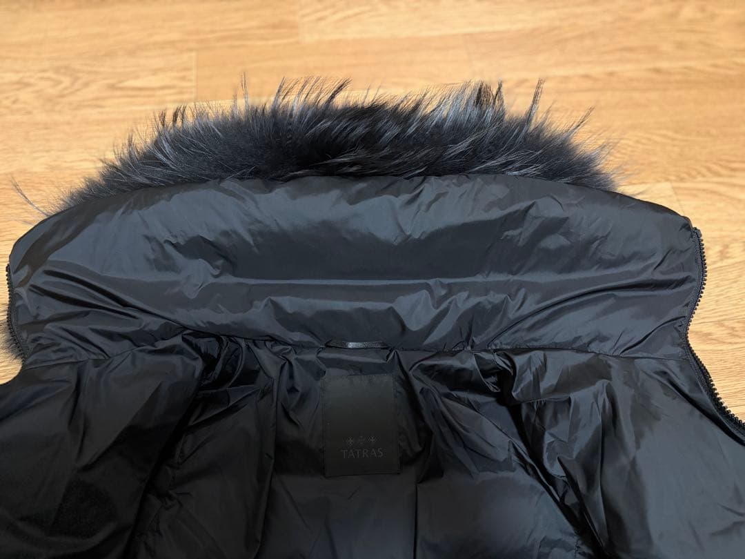 25-26AW タトラス SARMA 未使用級 ダウンジャケット 現行モデル