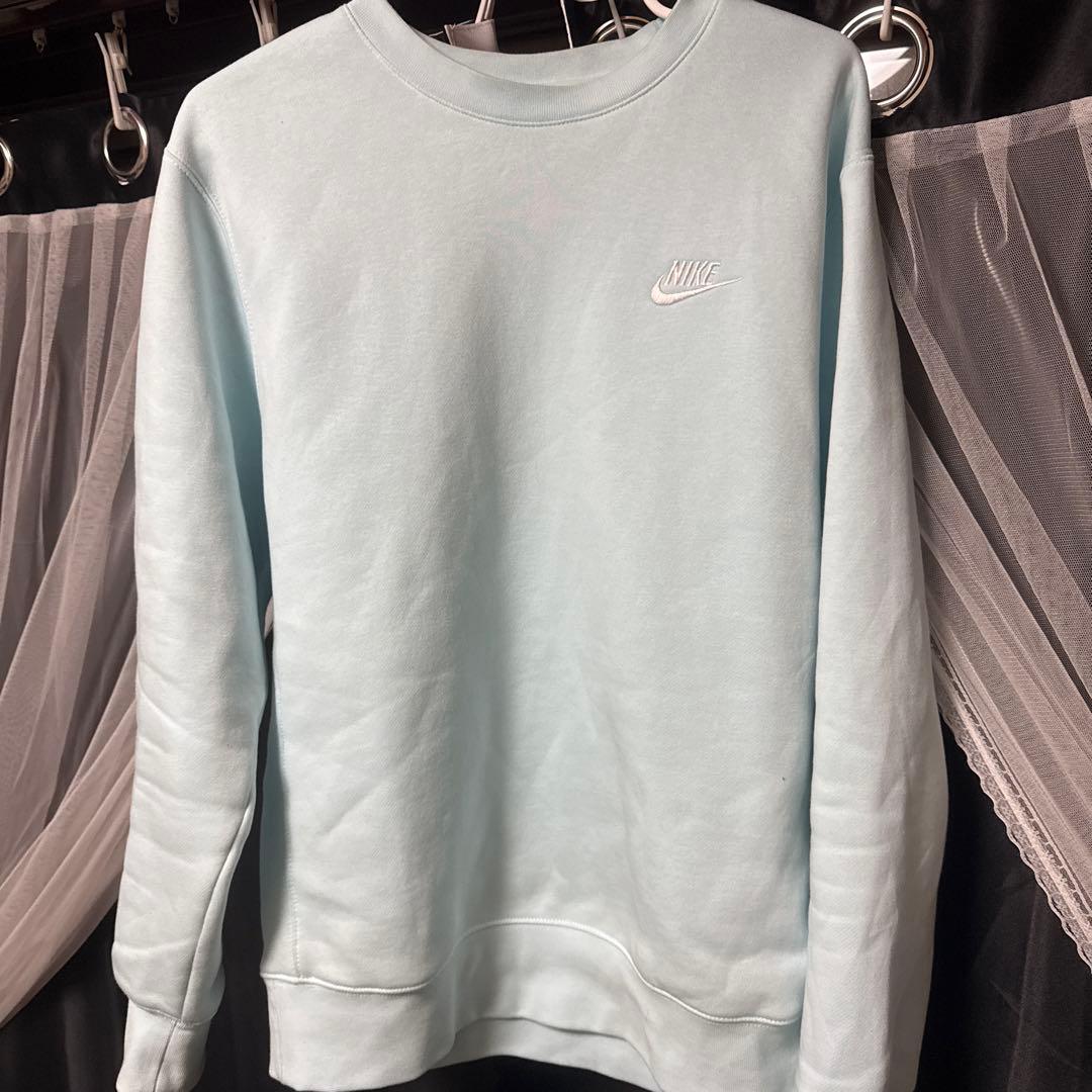 NIKEトレーナー いただきます