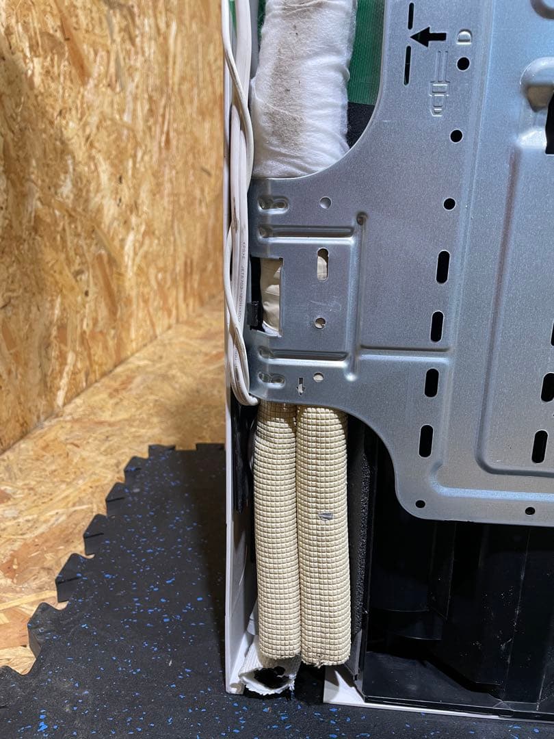 テ*ジ様 東芝 エアコン 6畳 RAS-H221M 2021年製　495018