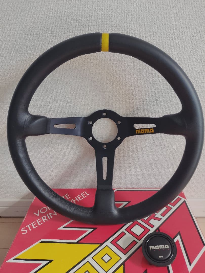 【bさん専用】MOMO MOD.08 ブラックレザー/ブラックスポーク M-58