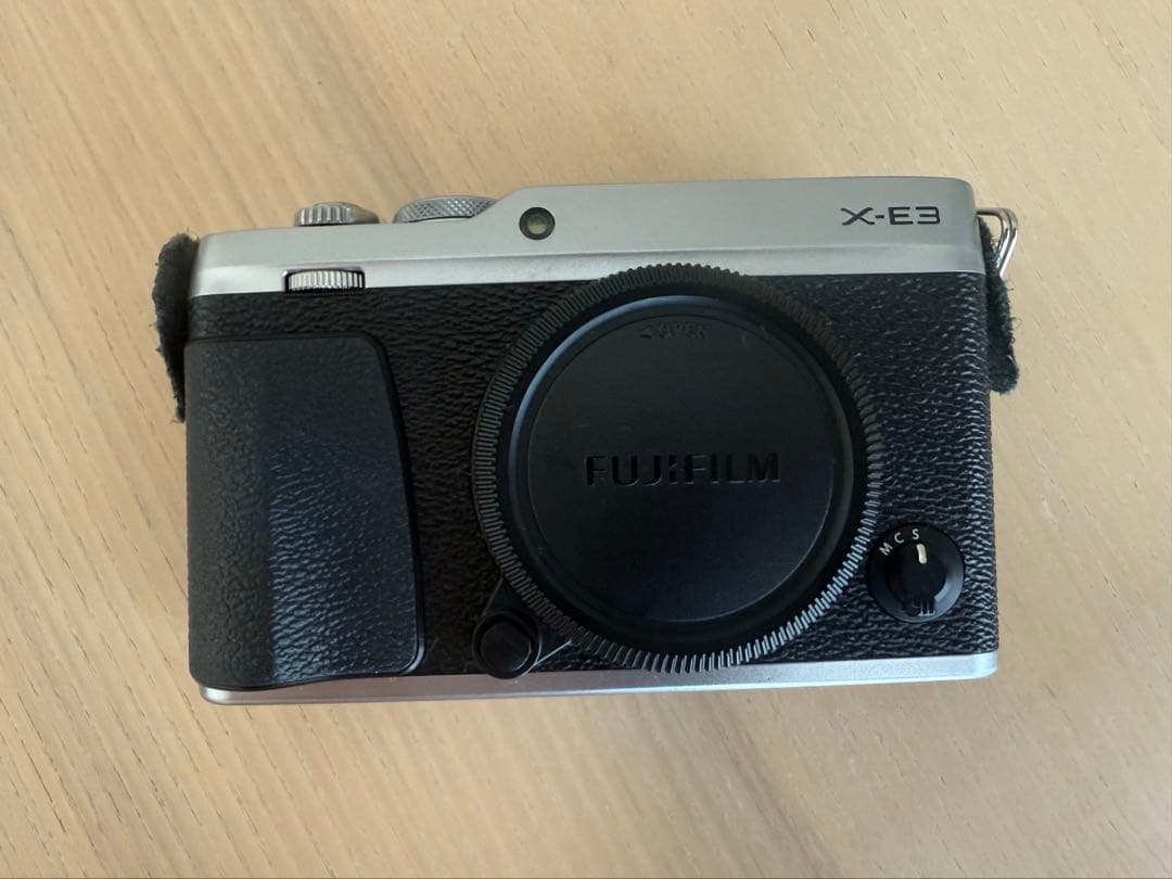 FUJIFILM X-E3 ミラーレスカメラ 本体