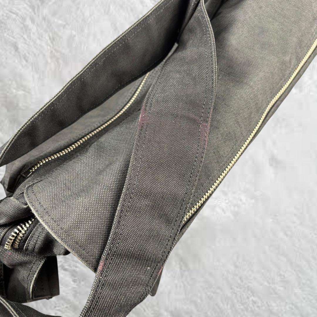 whitewhite0831スモーキー　メッセンジャーバッグ　ブラック