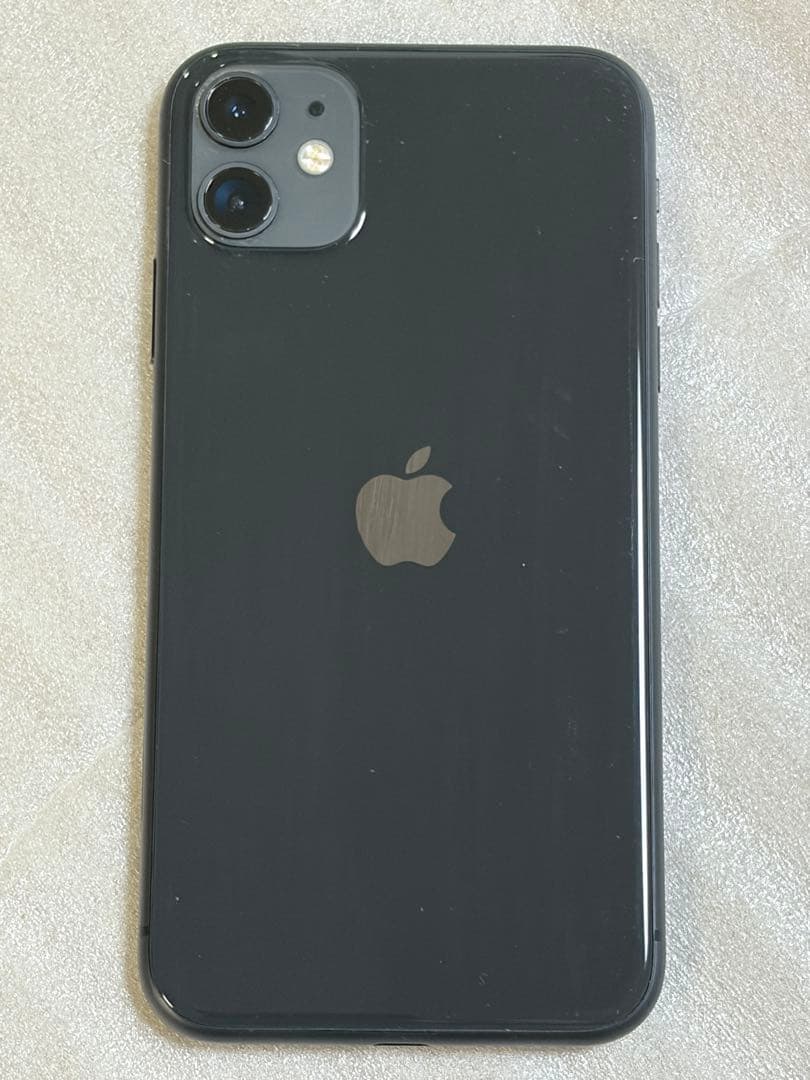 Apple iPhone 11 64GB ブラック