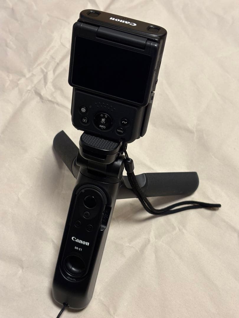 Canon PowerShot V10 + トライポッドグリップ 2点セット