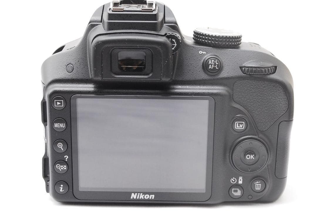 ✨2416万画素の高画質一眼レフ Nikon D3300✨ショット数少なめ！