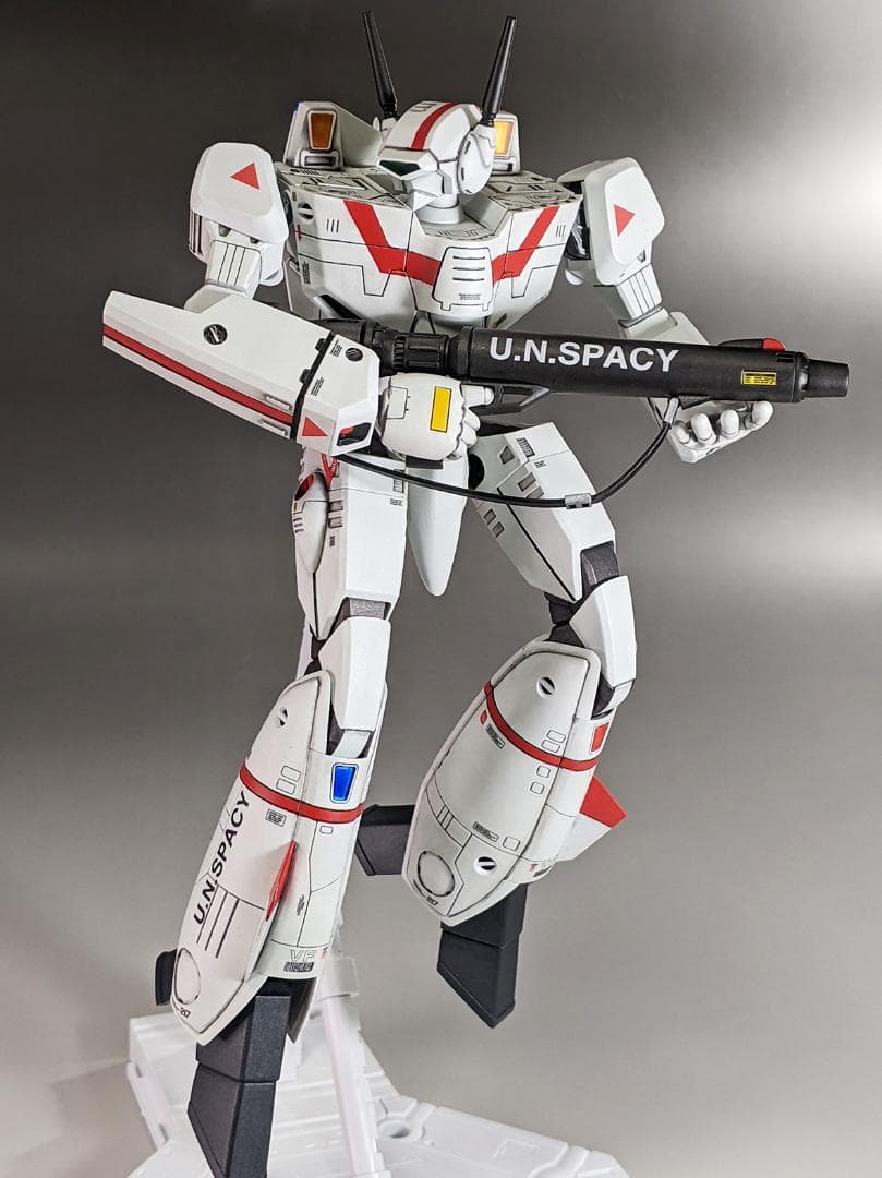 プラモデル　プラマックス　1/72 VF-1 バルキリー　組立塗装済