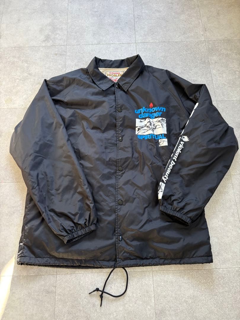 セントマイケル　ブラック ナイロンジャケット グラフィックプリント