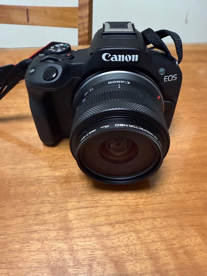 Canon EOS EOS R50 ダブルレンズキッド　ミラーレス一眼カメラ